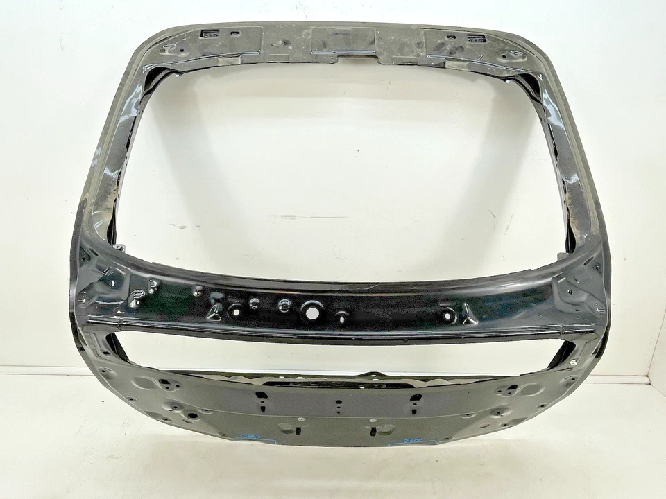 Toyota Prius 2016-2020 puerta trasera puerta levadiza maletero ¡OEM!!DENTS!! Foto 3 de 4