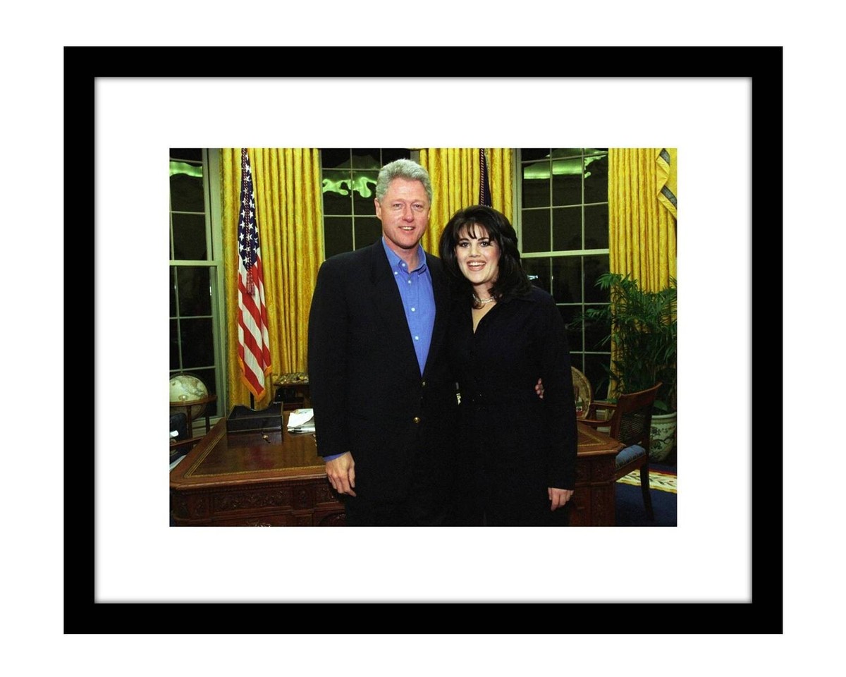Bill Clinton and Monica Lewinsky 8x10 photo print Oval Office US