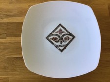 Assiette porcelaine création Thierry de Zélicourt