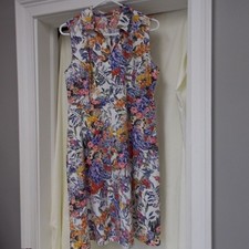 Tahari Women Floral Linen Blend Sleeveless V-Neck Sheath Dress Size 10