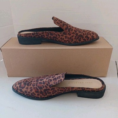 Very Volatile Lacienega Woven Slip on Mules Flats Womens 8M Leopard Print Shoes