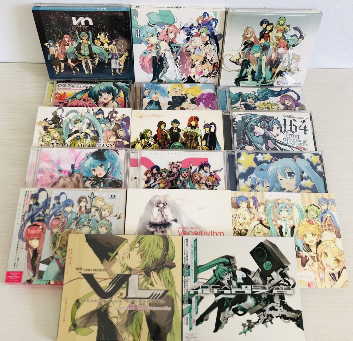 VOCALOID CD Hastune Miku Vocalocornection Vocalofuture Vocalonexus