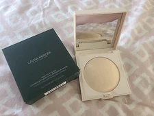 Laura MERCIER Real Flawless Luminous Perfecting Pressed Powder Translucent Honey