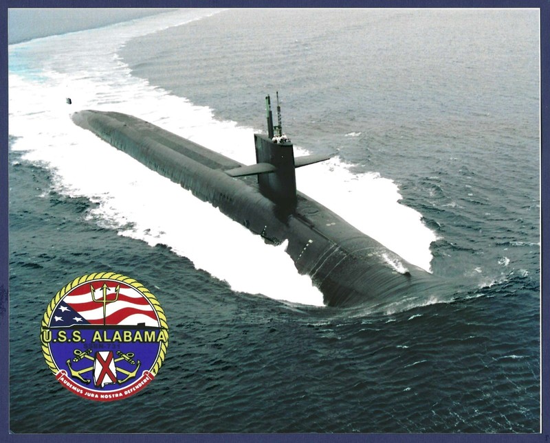 USS ALABAMA SSBN-731 Nuclear-Powered Submarine 8 x 10 Official USN Photo