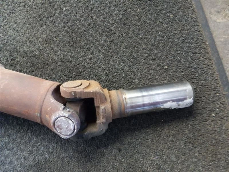 Eje de transmisión trasero 4x4 Denali 01-02 GMC YUKON XL 1500 15760034 Foto 3 de 4