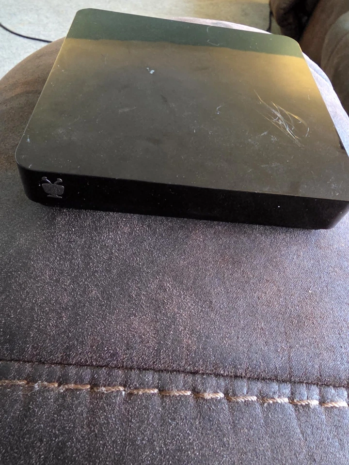 Tivo Mini Vox Modell TCDA95000 inklusive Fernbedienung und Netzkabel
