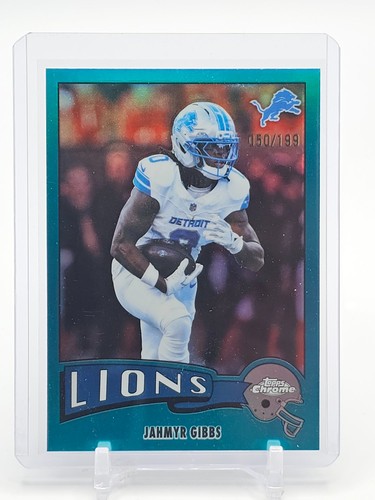 JAHMYR GIBBS 2025 TOPPS CHROME 1975 AQUA REFRACTOR /199 #1975-12 LIONS Q6638