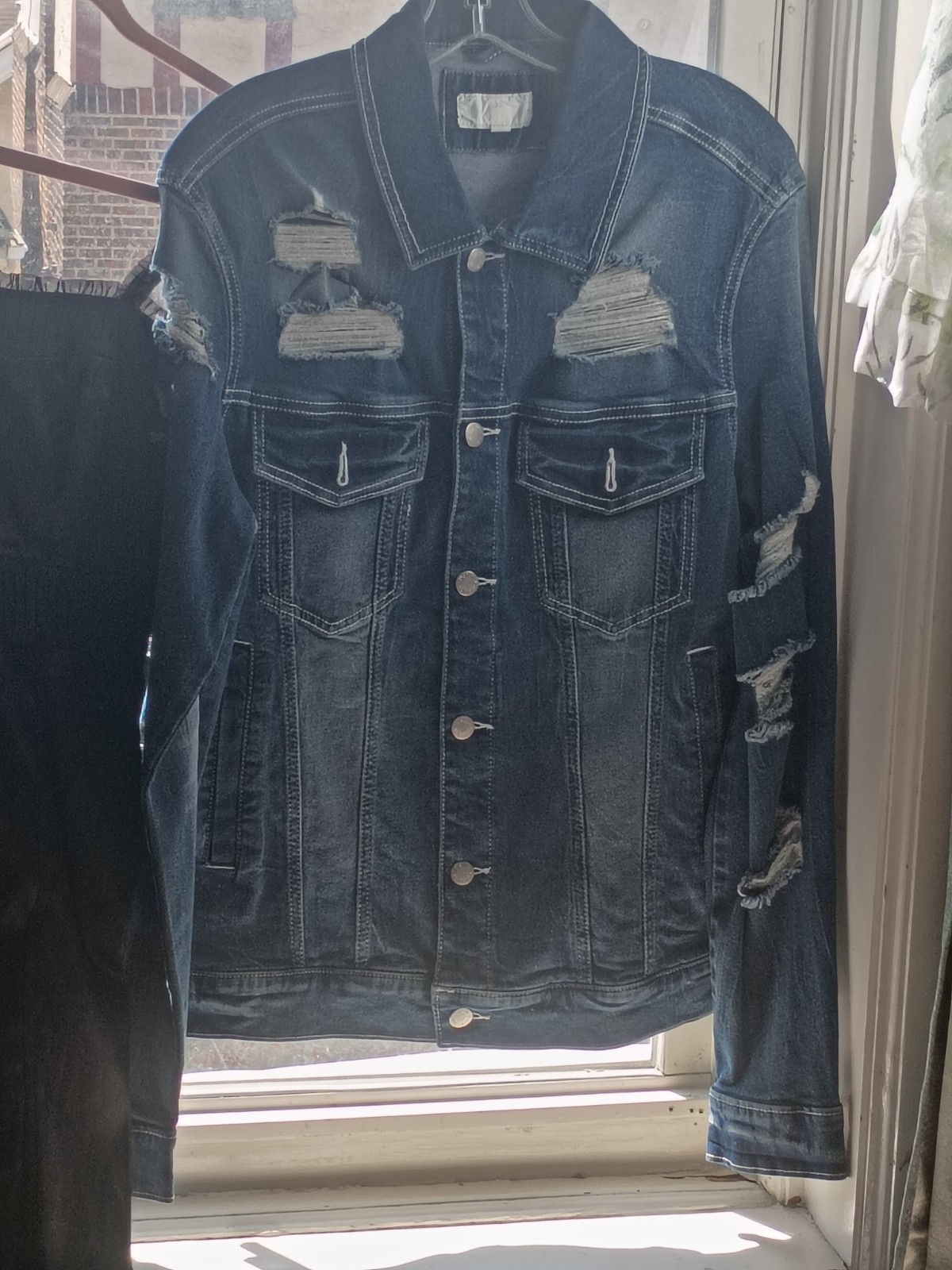 Cello Distressed Button Collared Jean Jacket Blue Medium with Pockets