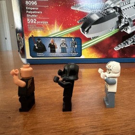 LEGO Star Wars Emperor Palpatine's Shuttle 8096 w/ Minifigures & Box