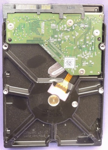 Used WD Blue 2TB 3.5" Internal HDD - WD20EZRZ-22Z5HB0 - Afbeelding 2 van 2