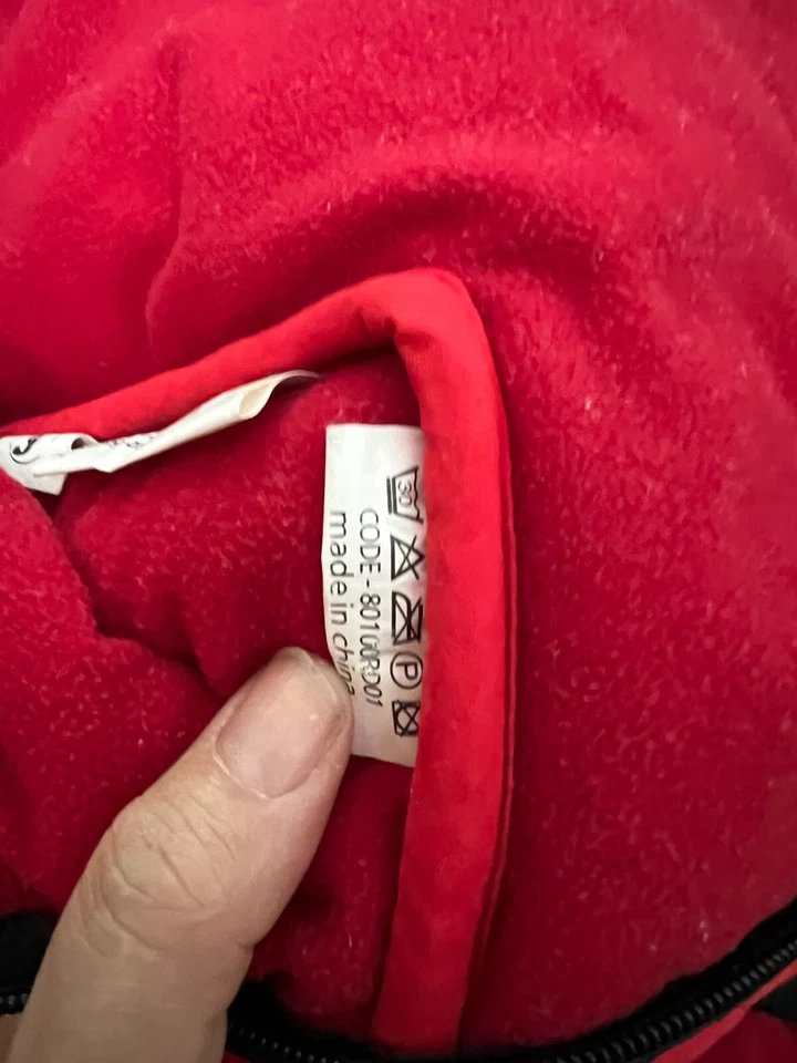 Carrinho de lã vermelho Bugaboo inserção bebê calor dedos confortáveis cobertor aconchegante - Imagem 3 de 4