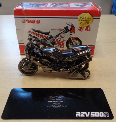 Yamaha RD500LC RZV500 Die Cast Modelo Red Baron Mini Réplica Vol. 36 - Imagen 9 de 16