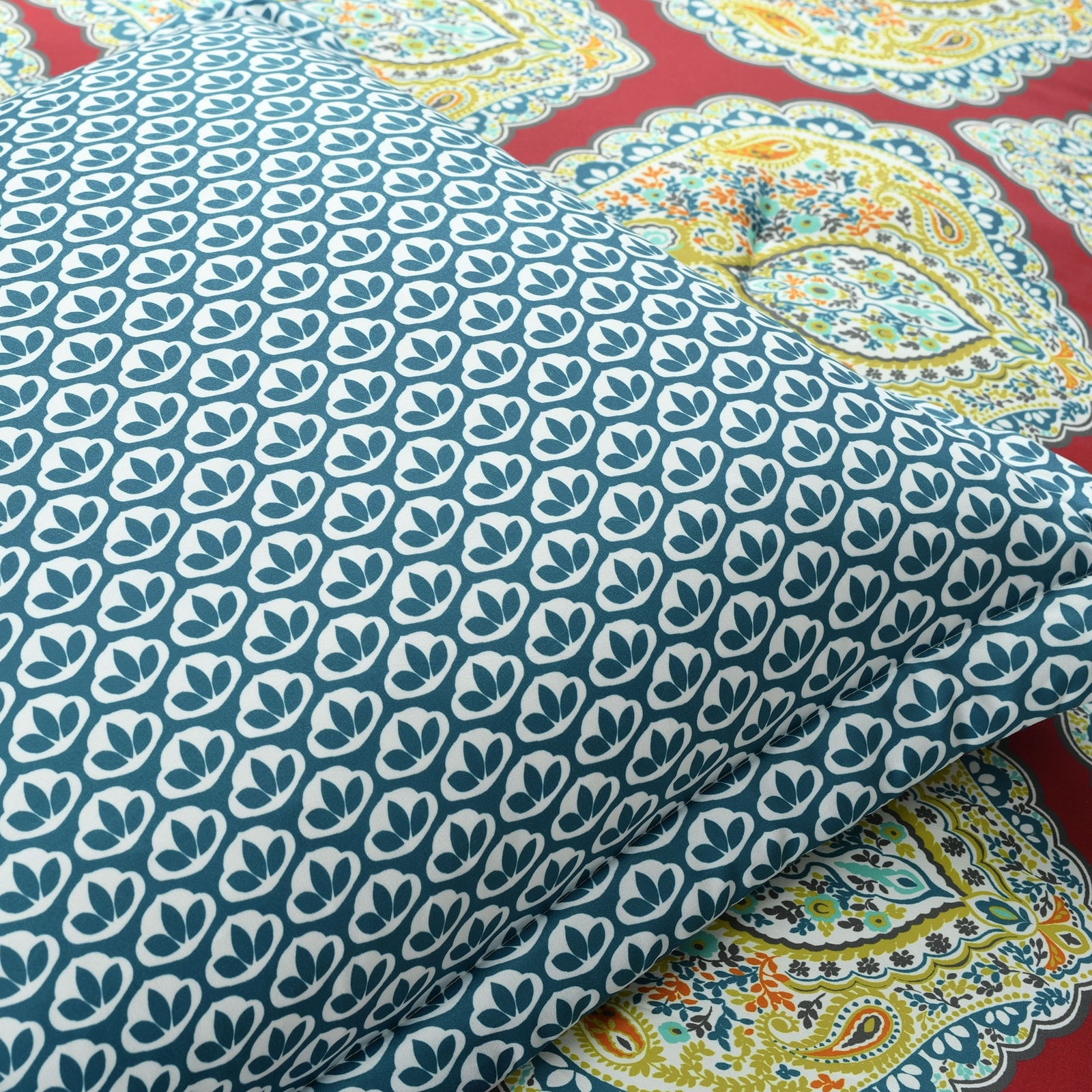 Lush Decor Harley Damask Reversible 5 Piece Comforter Set Red King
