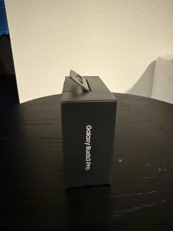 NEW Samsung Galaxy Buds3 Pro SM-R630 Wireless Bluetooth Earbuds FREE US SHIPPING - Image 4 of 4