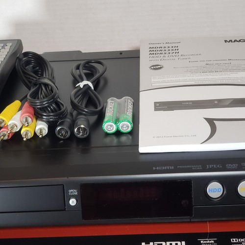 Magnavox MDR535H/F7 500GB HDD and DVD Recorder w/Digital Tuner Box Manual Tested - Bild 3 von 24