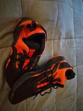 Red And Black Rbx Live Life Active Sz  9