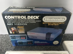 BOXED Nintendo NES Control Deck Console & Super Mario Bros 