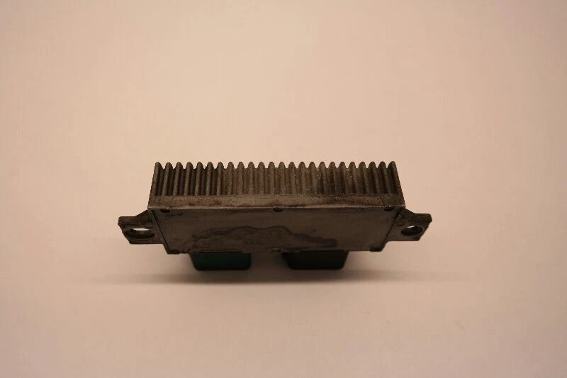 Ford F250SD 2008 6,4 L módulo de bujía incandescente Foto 4 de 4