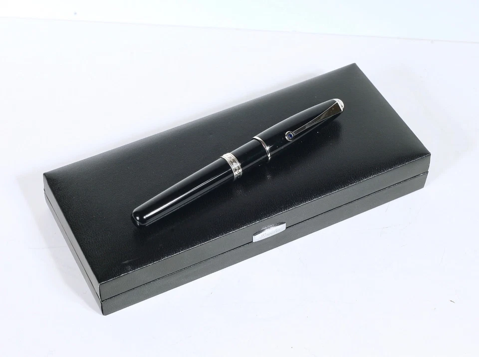 Pluma Estilográfica Pineider Collezione 1949, 18K Nuevo en Caja, L.E. de 1949, carro/convertidor Foto 2 de 4