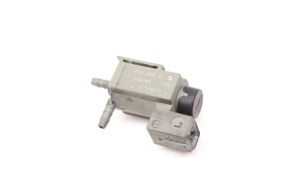 BMW 550I GT XDRIVE 2011-2017 - Válvula de control de vacío 7537612 Foto 2 de 3