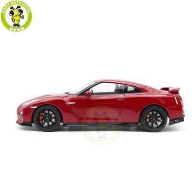 1/18 MOTORHELIX Nissan GT-R R35 NISMO 2020 Red Diecast Model Car