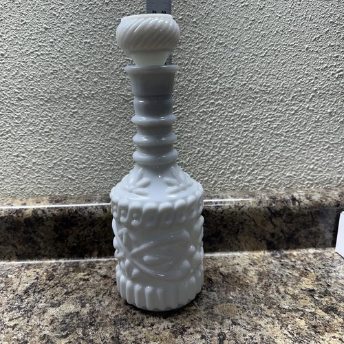 Vintage Milk Glass Jim Beam Liquor Bottle Decanter with Stopper
