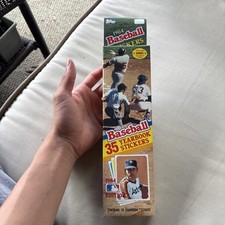2013 Topps MLB Sticker Collection 28