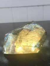 Labradorite free form!! 1.1 pounds, 3.8 inches wide, 2.9 inches tall