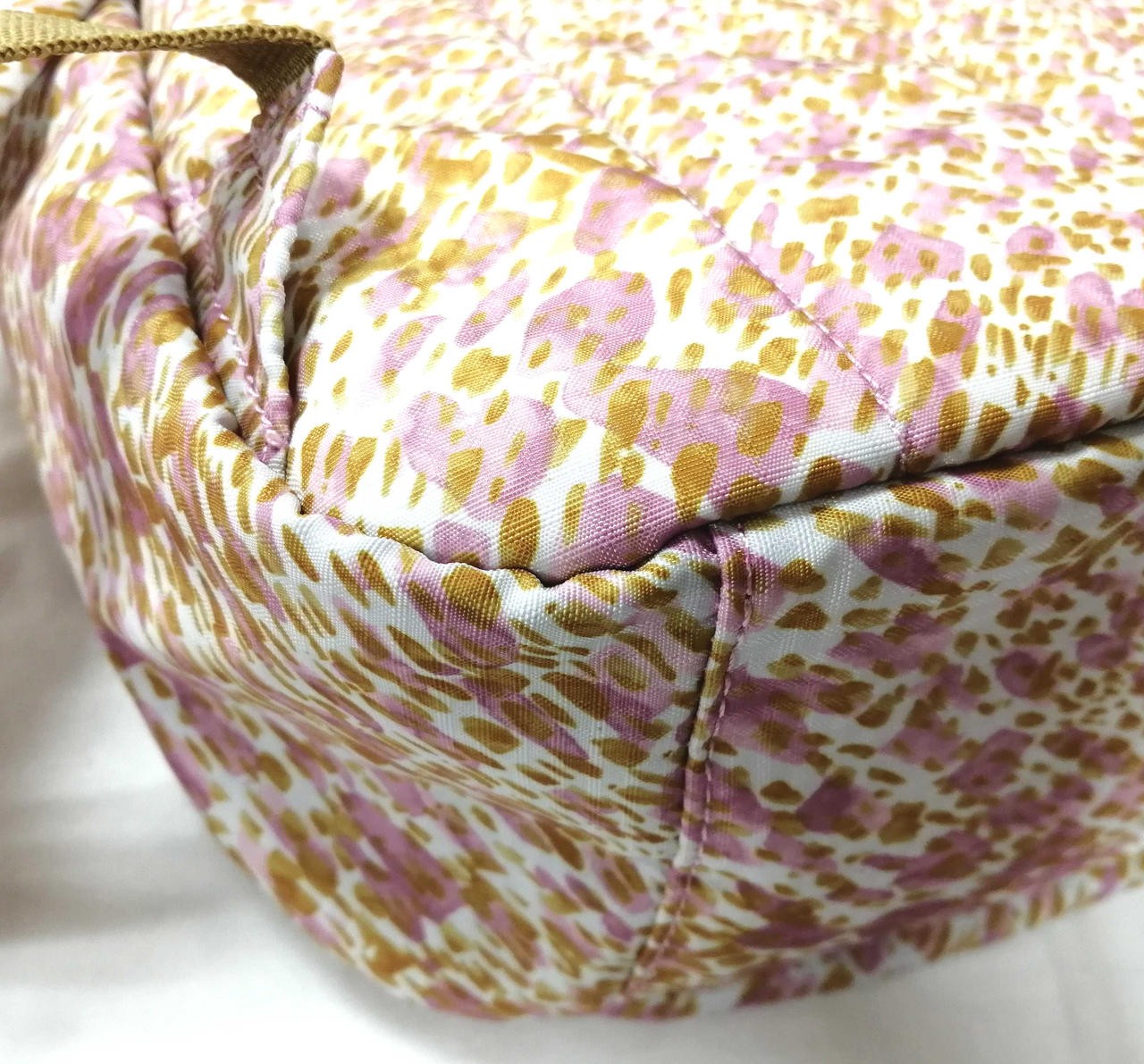 All over Pattern Backpack Model Beige Pink HIROMI… - image 7