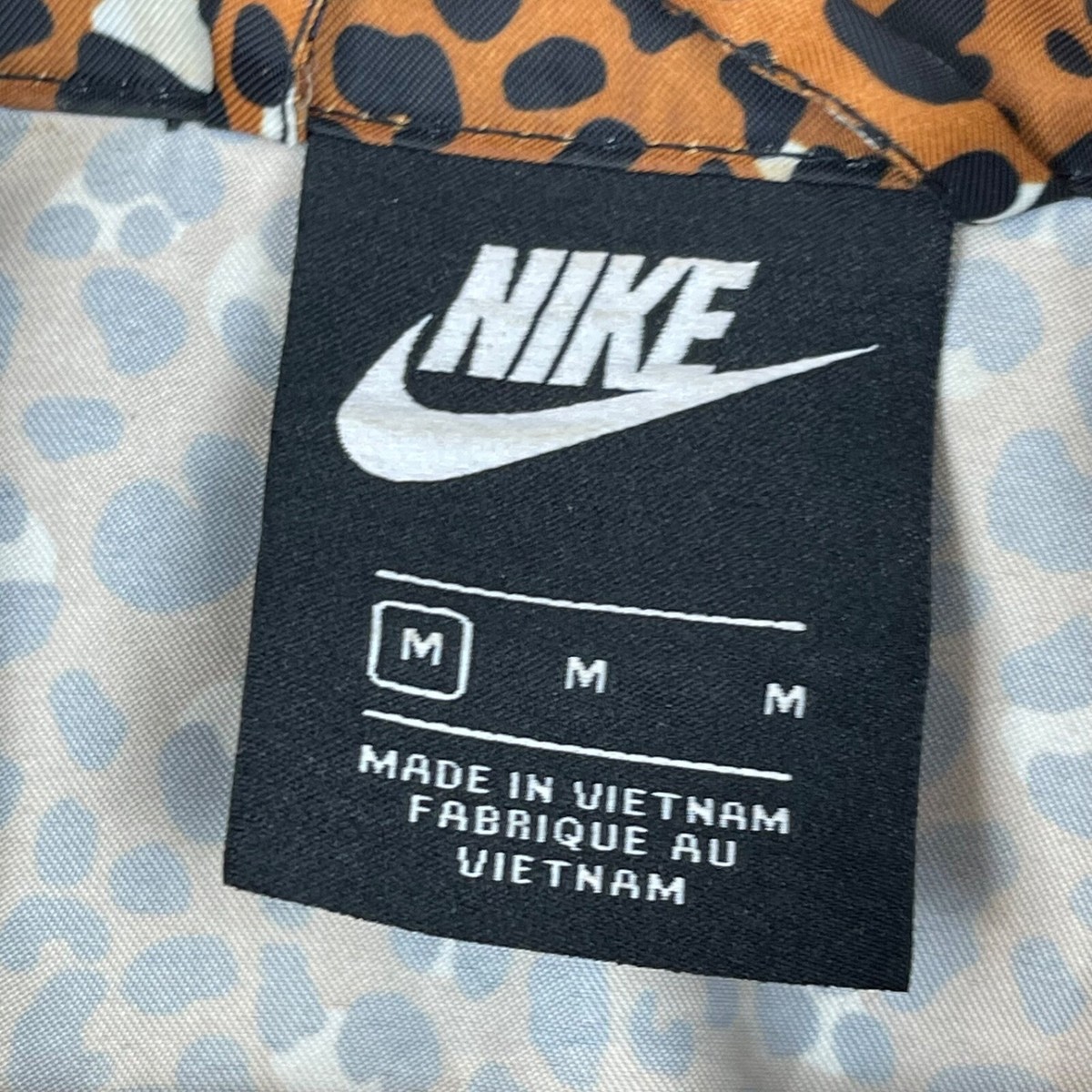 Nike Sportswear NSW Women's Full Zip Woven Jacket Leopard Nike Sportswear NSW Women's Full Zip Woven Jacket Leopard