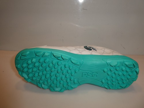 DSC Belter (SEA Green/White) Cricket Shoes, Size US: 9 (UK 8) - Picture 4 of 6