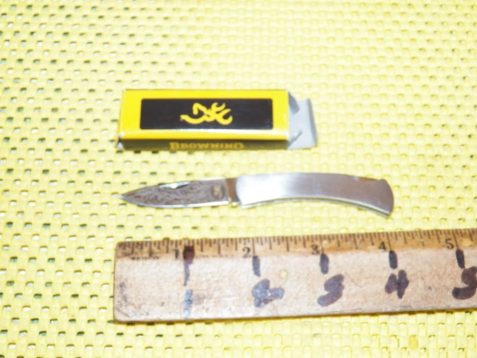 Navaja de bolsillo vintage MARRÓN #334 con asas de acero inoxidable - Nueva en caja Foto 2 de 4