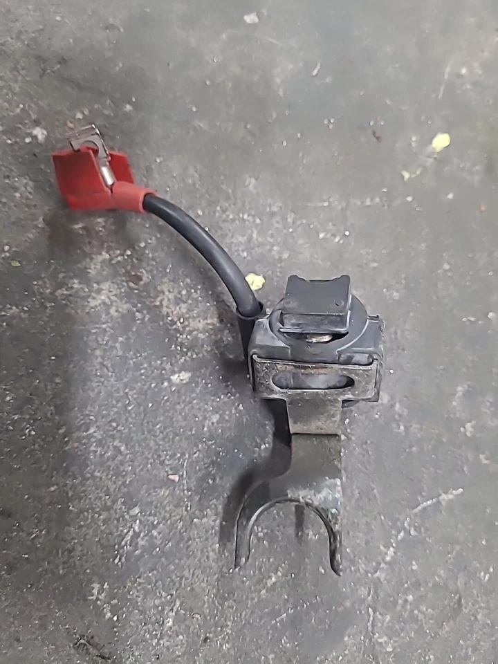 Honda V45 Magna 1983 VF750 VF 750 H825. solenoide de arranque Foto 3 de 3