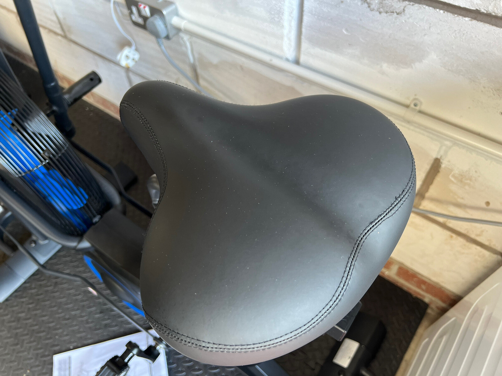 pro fitness air bike