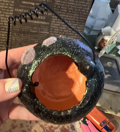 Vtg Look Mini Glittery Bat Basket Decor Halloween  - Picture 3 of 4