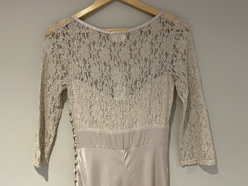 NWT GHOST beige lace satin wrap dress button side ruched midi classic XS - Picture 4 of 13