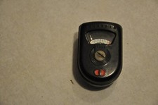 Polaroid Speed Exposure Meter GE and Light Reduces for 3000 Film Outdoors