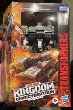 Transformers Kingdom War for Cybertron Slammer WFC-K33 Deluxe Sealed New