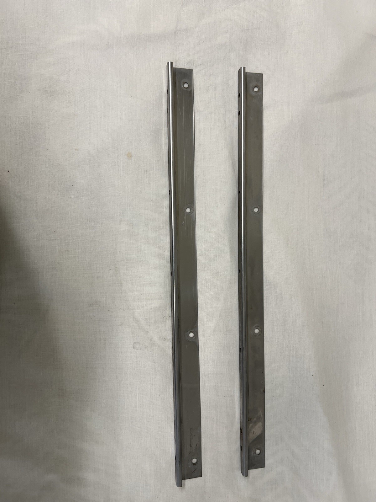 Landrover Series Rear Truck Cab Sliding Window Runners For The Locking Pins