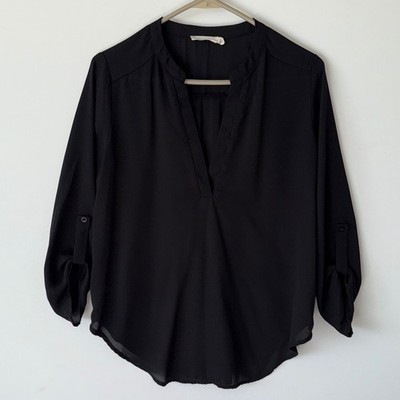 Lush Black Relaxed V-Neck long sleeve flowy blouse size medium