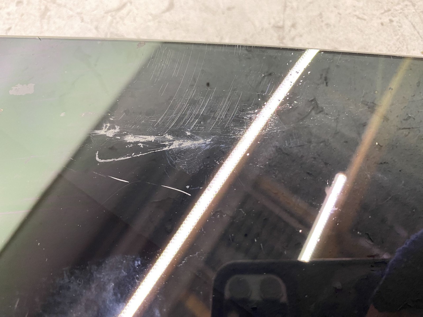 2019-2023 ASTON MARTIN VANTAGE OEM FRONT RIGHT PASSENGER DOOR WINDOW GLASS