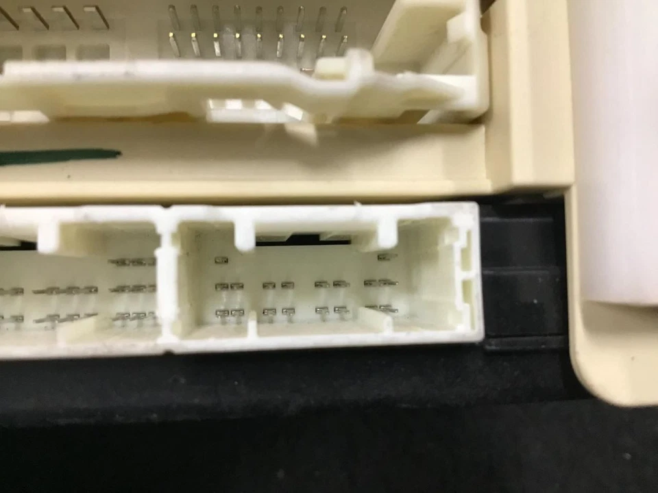 Chasis ECM Multiplex Red Carrocería Control Mercado EE. UU. Se adapta a 13 LEXUS RX350 452703 Foto 3 de 4