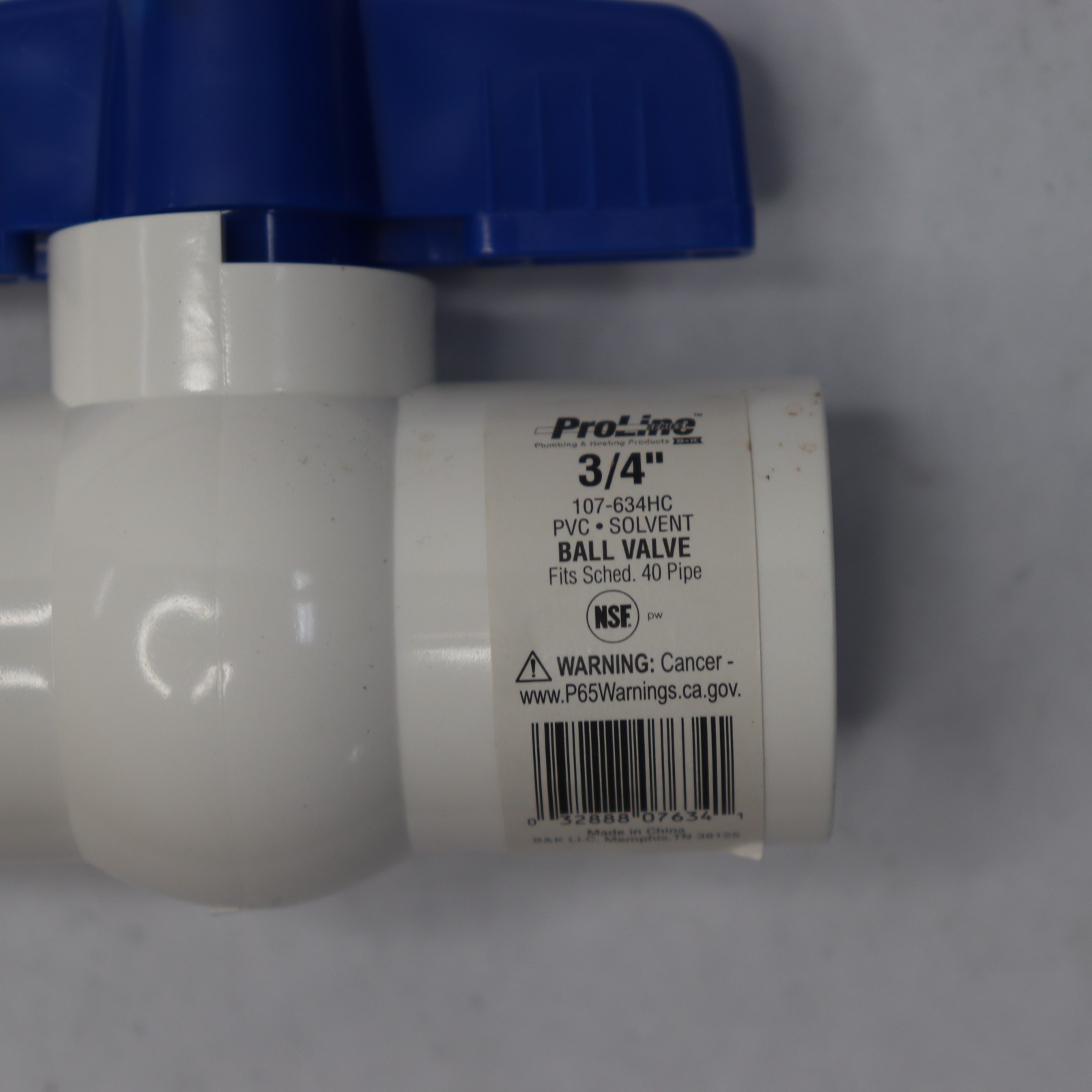 Pro Line Full Port Slip Ball Valve 1/4 Turn Lever PVC 1-1/2" 107-637HC