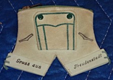 Vintage Lederhosen suede souvenir coin purse "Freudenstadt"