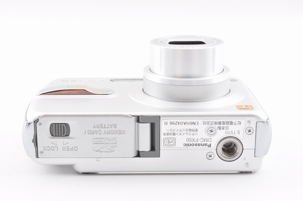 Panasonic LUMIX DMC-FX50 7.2MP Compact Digital Camera 3x Zoom Used