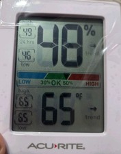 AcuRite 01083M Humidity Monitor Weather Station, Temperature, Celsius/Fahrenheit