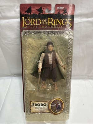 Frodo with Light Up Sting Sword THE LORD OF THE RINGS Two Towers ToyBiz NEW!