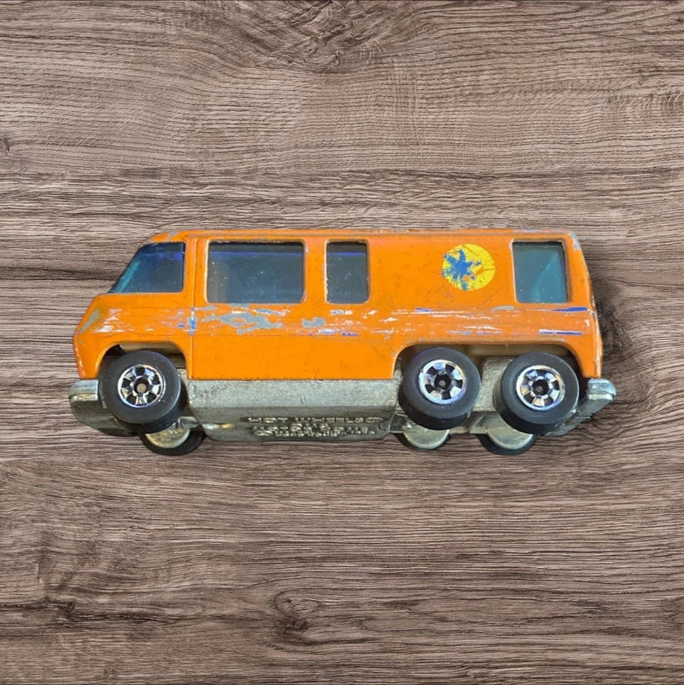 Hot Wheels GMC автодом оранжевый литая коллекционная игрушка Palm Beach винтажный 1976 - Изображение 2 из 4