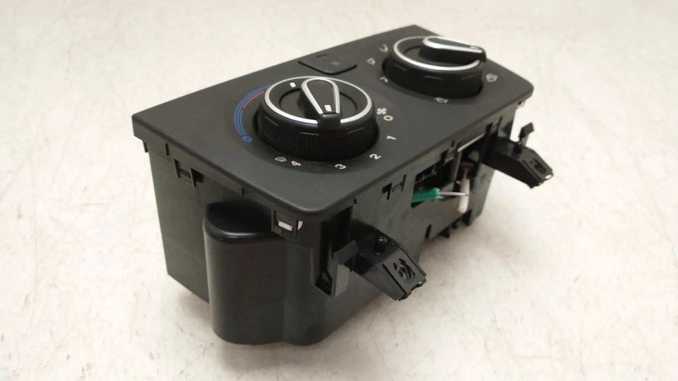 VAUXHALL MOVANO HEATER AC CLIMATE CONTROLS 1626274880 22-23 - Image 2 of 4