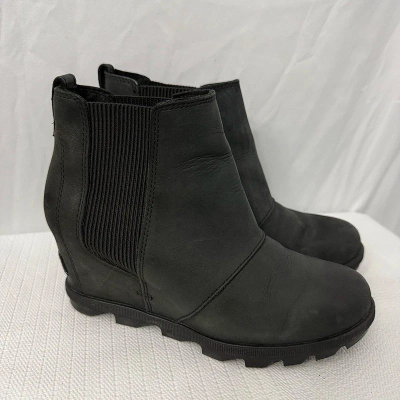 sorel joan of arctic wedge ll chelsea leather ankle boots